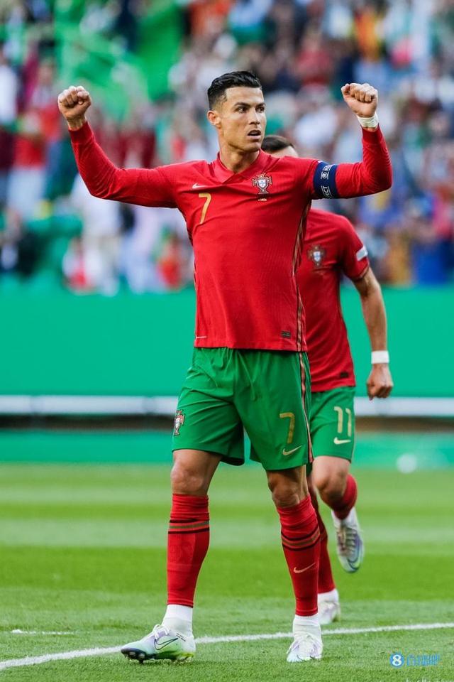 crown sports-加拿大队带队取胜!,C罗重要时刻险胜气势如虹延续-crown sports